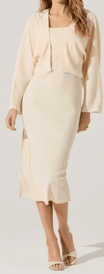 Sweaters — photo 1